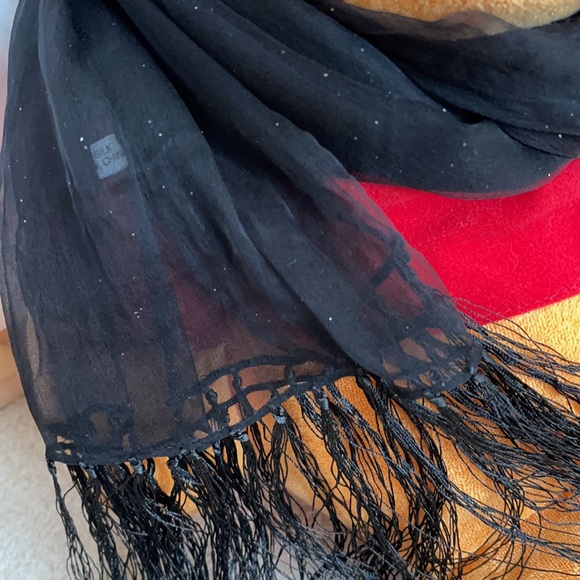 Black Fringe Shawl - Picture 4 of 7